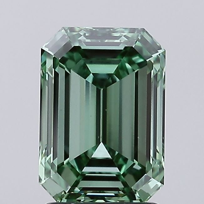 Loose Diamond - EMERALD 2.14ct Fancy Vivid Green VS1: Loose Diamond - EMERALD 2.14ct Fancy Vivid Green VS1 Source: This is a real non-mined Diamond that has been grown in a lab Shape: EMERALD Carats: 2.14 Color: Fancy Vivid Green Certification: IGI