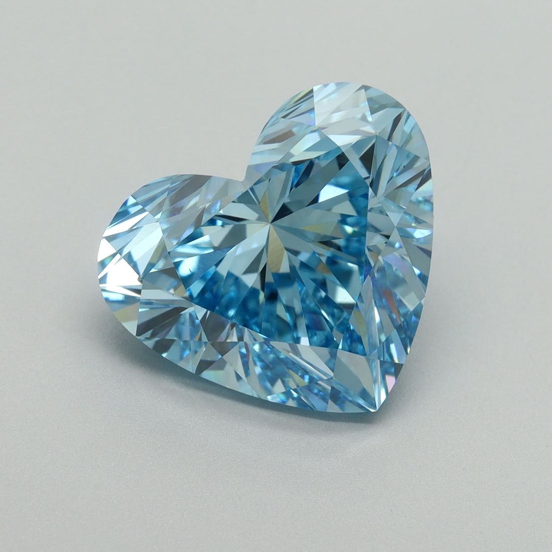Loose Diamond - HEART 6.95ct Fancy Vivid Blue VS1 (1 of 1)