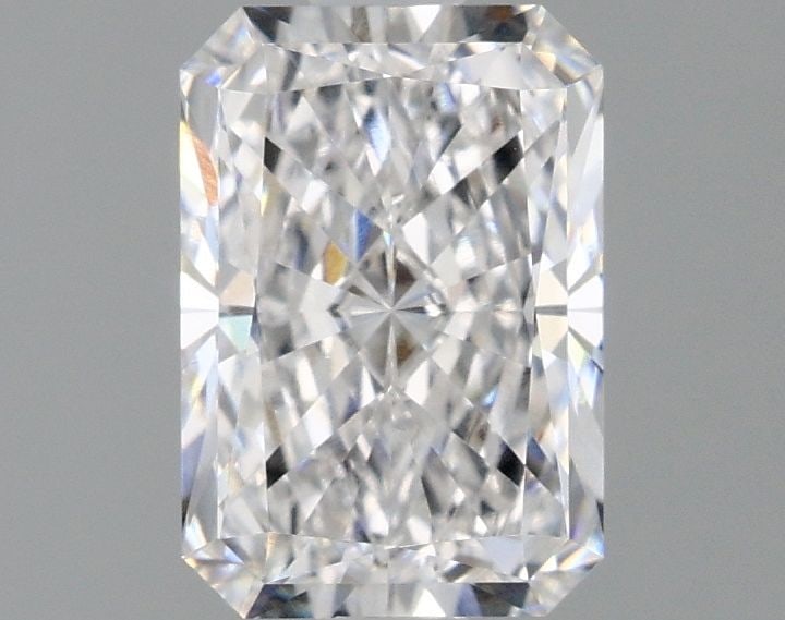 Loose Diamond - RADIANT 1.56ct D VVS2: Loose Diamond - RADIANT 1.56ct D VVS2 Source: This is a real non-mined Diamond that has been grown in a lab Shape: RADIANT Carats: 1.56 Color: D Clarity: VVS2 Certification: IGI Video: Video Link The