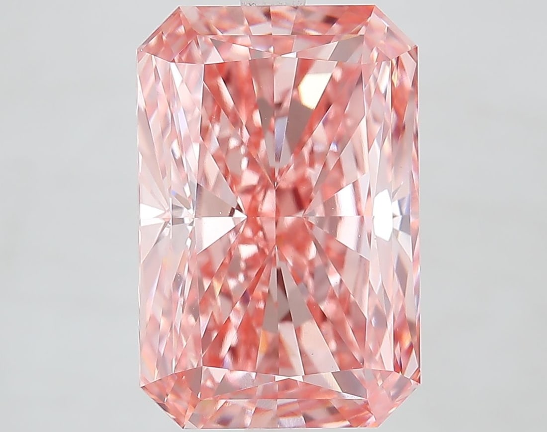 Loose Diamond - RADIANT 8.08ct Fancy Vivid Pink VVS2: Loose Diamond - RADIANT 8.08ct Fancy Vivid Pink VVS2 Source: This is a real non-mined Diamond that has been grown in a lab Shape: RADIANT Carats: 8.08 Color: Fancy Vivid Pink Certification: IGI