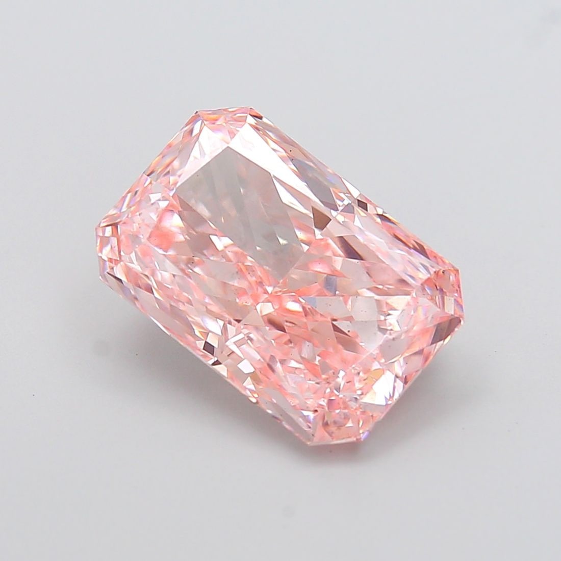 Loose Diamond - RADIANT 8.08ct Fancy Vivid Pink VS2: Loose Diamond - RADIANT 8.08ct Fancy Vivid Pink VS2 Source: This is a real non-mined Diamond that has been grown in a lab Shape: RADIANT Carats: 8.08 Color: Fancy Vivid Pink Certification: IGI Video: