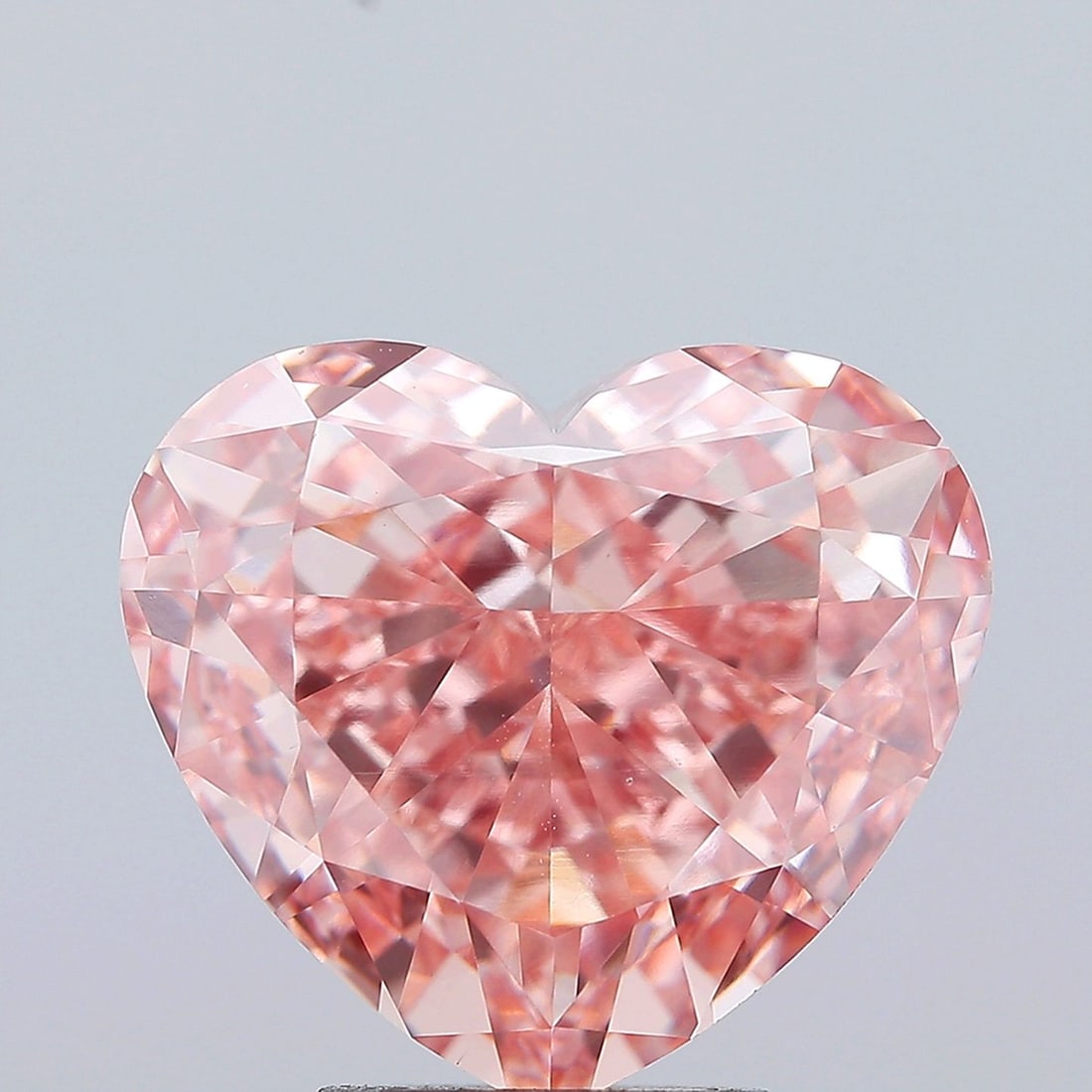 Loose Diamond - HEART 6.05ct Fancy Vivid Pink VS1: Loose Diamond - HEART 6.05ct Fancy Vivid Pink VS1 Source: This is a real non-mined Diamond that has been grown in a lab Shape: HEART Carats: 6.05 Color: Fancy Vivid Pink Certification: NONE Video: