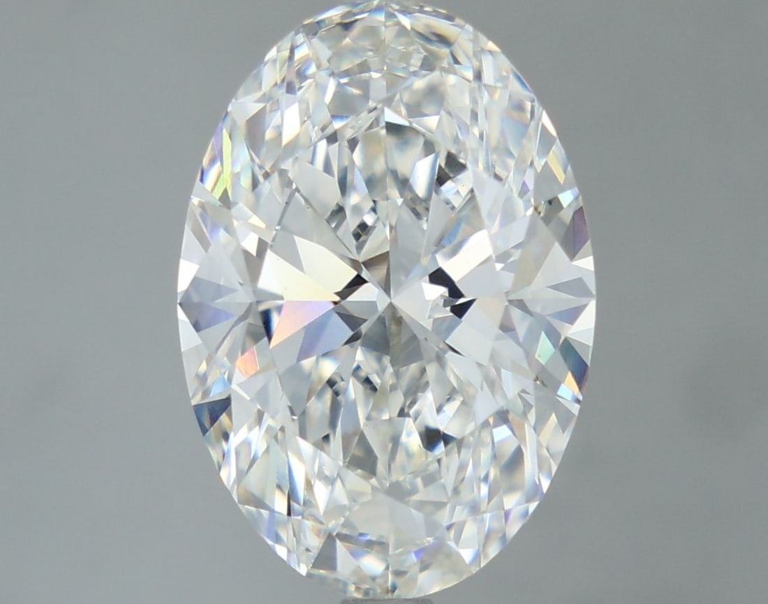 Loose Diamond - OVAL 4.18ct Fancy Vivid Pink VVS2: Loose Diamond - OVAL 4.18ct Fancy Vivid Pink VVS2 Source: This is a real non-mined Diamond that has been grown in a lab Shape: OVAL Carats: 4.18 Color: Fancy Vivid Pink Certification: IGI Video: