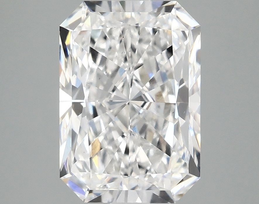 Loose Diamond - RADIANT 3.06ct D VS2: Loose Diamond - RADIANT 3.06ct D VS2 Source: This is a real non-mined Diamond that has been grown in a lab Shape: RADIANT Carats: 3.06 Color: D Clarity: VS2 Certification: IGI Video: