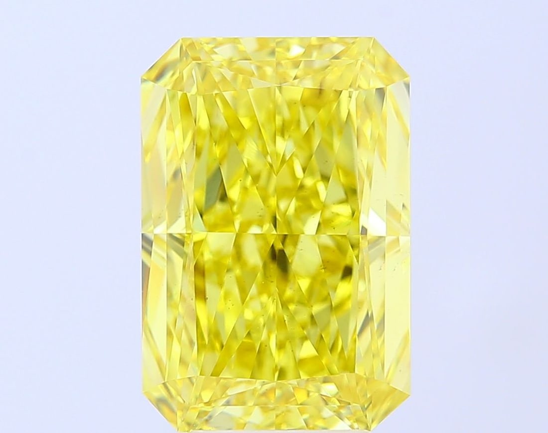 Loose Diamond - RADIANT 8.17ct Fancy Vivid Yellow VS2: Loose Diamond - RADIANT 8.17ct Fancy Vivid Yellow VS2 Source: This is a real non-mined Diamond that has been grown in a lab Shape: RADIANT Carats: 8.17 Color: Fancy Vivid Yellow Certification: IGI Vid