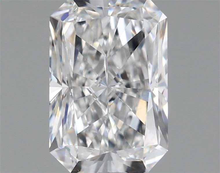Loose Diamond - RADIANT 1.48ct D VS1: Loose Diamond - RADIANT 1.48ct D VS1 Source: This is a real non-mined Diamond that has been grown in a lab Shape: RADIANT Carats: 1.48 Color: D Clarity: VS1 Certification: IGI Video: