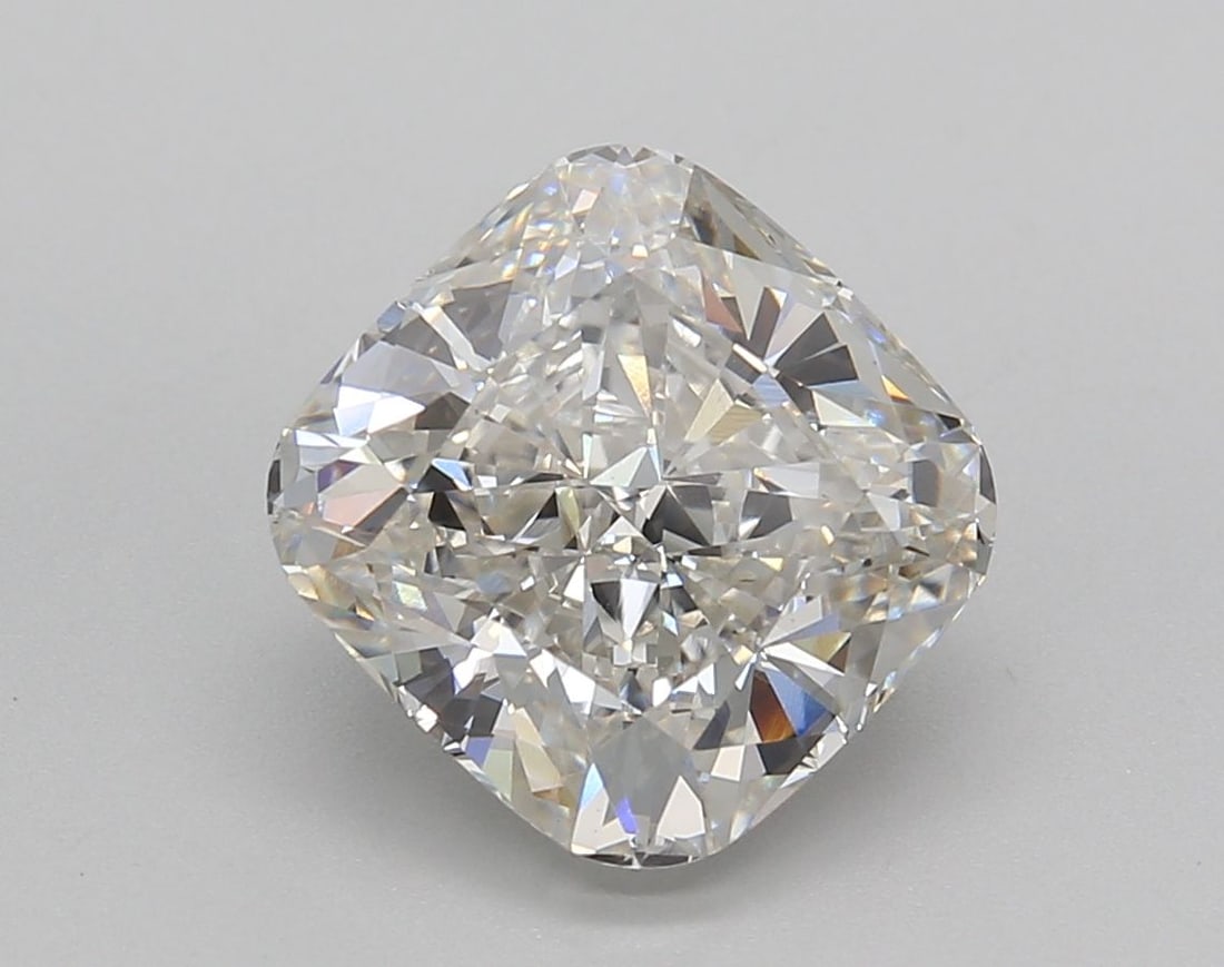 Loose Diamond - CUSHION BRILLIANT 4.02ct G VS2: Loose Diamond - CUSHION BRILLIANT 4.02ct G VS2 Source: This is a real non-mined Diamond that has been grown in a lab Shape: CUSHION BRILLIANT Carats: 4.02 Color: G Clarity: VS2 Certification: NONE Vid