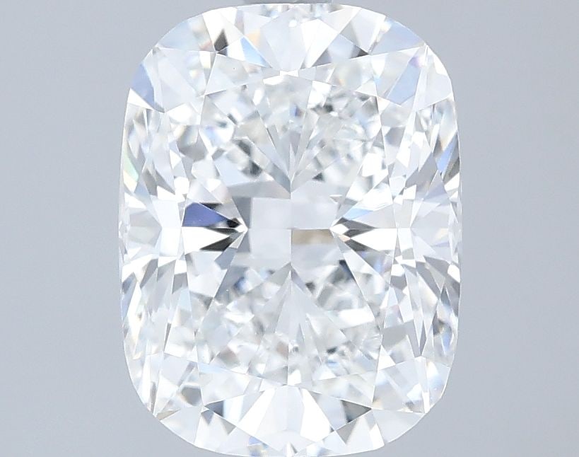 Loose Diamond - CUSHION MODIFIED 2.57ct E VVS2: Loose Diamond - CUSHION MODIFIED 2.57ct E VVS2 Source: This is a real non-mined Diamond that has been grown in a lab Shape: CUSHION MODIFIED Carats: 2.57 Color: E Clarity: VVS2 Certification: IGI Vide