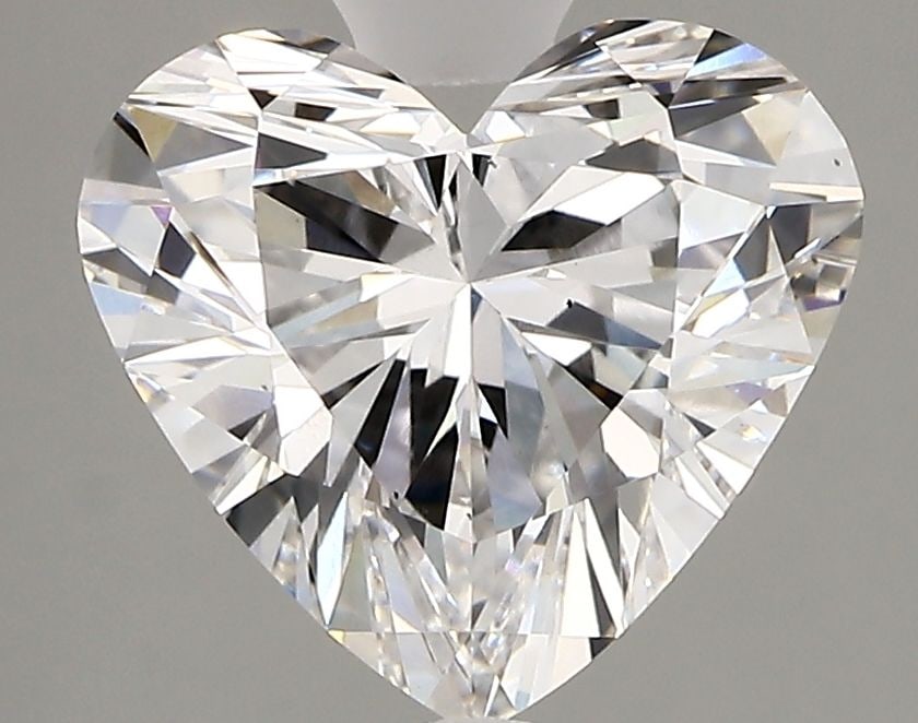 Loose Diamond - HEART 3.04ct E VS2: Loose Diamond - HEART 3.04ct E VS2 Source: This is a real non-mined Diamond that has been grown in a lab Shape: HEART Carats: 3.04 Color: E Clarity: VS2 Certification: GIA Video: