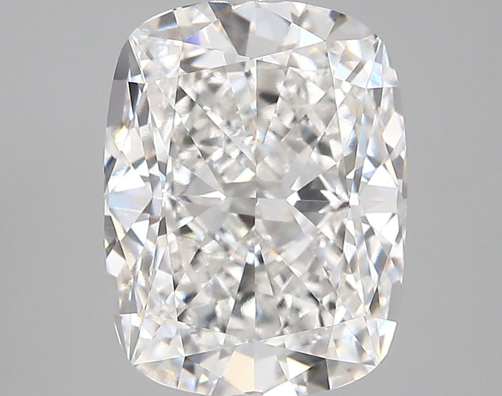 Loose Diamond - CUSHION MODIFIED 4.4ct E VVS1: Loose Diamond - CUSHION MODIFIED 4.4ct E VVS1 Source: This is a real non-mined Diamond that has been grown in a lab Shape: CUSHION MODIFIED Carats: 4.4 Color: E Clarity: VVS1 Certification: IGI