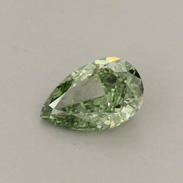 Loose Diamond - PEAR 0.34ct Fancy Vivid Green VS2: Loose Diamond - PEAR 0.34ct Fancy Vivid Green VS2 Source: This is a real non-mined Diamond that has been grown in a lab Shape: PEAR Carats: 0.34 Color: Fancy Vivid Green Certification: IGI Video: