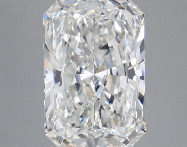 Loose Diamond - RADIANT 5.58ct F VVS2: Loose Diamond - RADIANT 5.58ct F VVS2 Source: This is a real non-mined Diamond that has been grown in a lab Shape: RADIANT Carats: 5.58 Color: F Clarity: VVS2 Certification: IGI Video: