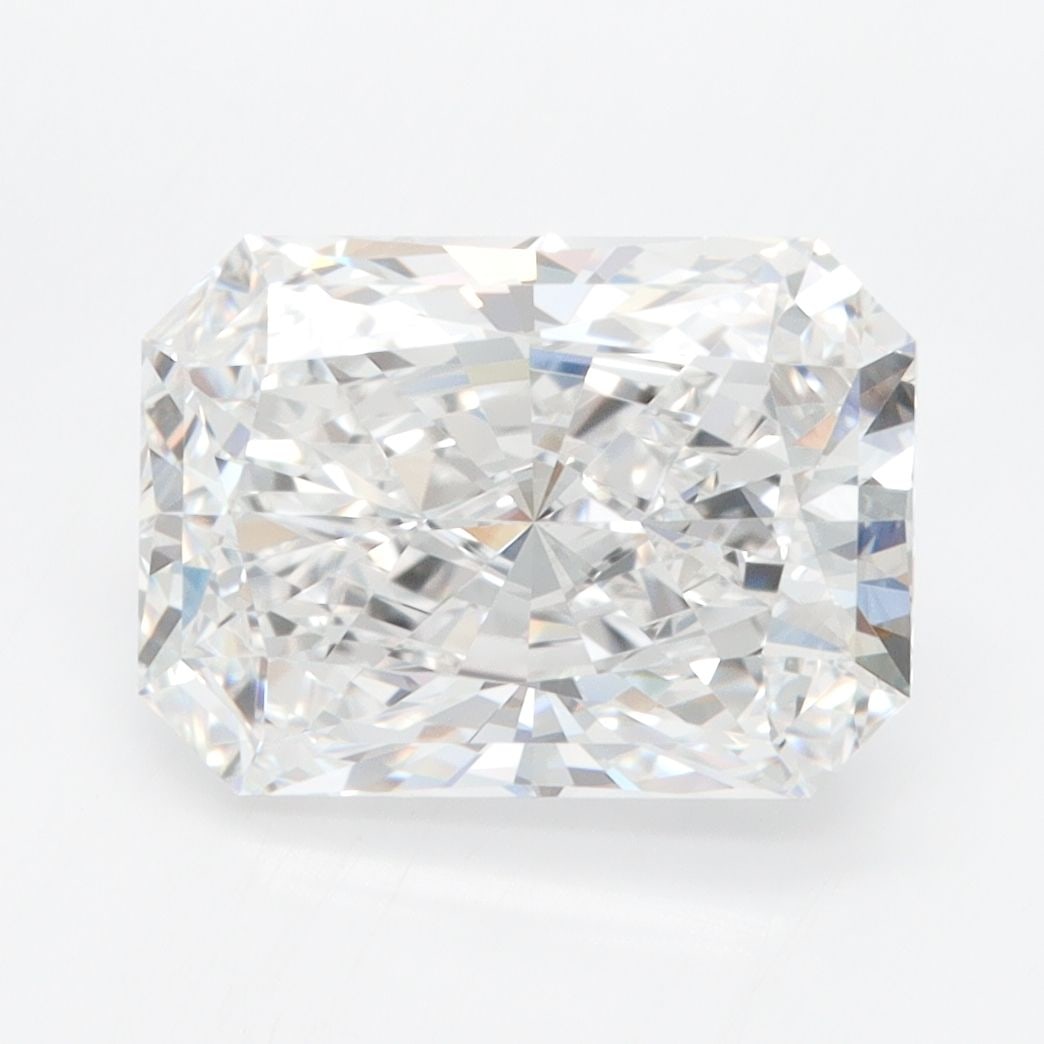 Loose Diamond - RADIANT 3.56ct D VVS1: Loose Diamond - RADIANT 3.56ct D VVS1 Source: This is a real non-mined Diamond that has been grown in a lab Shape: RADIANT Carats: 3.56 Color: D Clarity: VVS1 Certification: GIA Video: