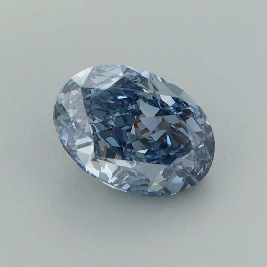 Loose Diamond - OVAL 1.36ct Fancy Vivid Blue VVS2: Loose Diamond - OVAL 1.36ct Fancy Vivid Blue VVS2 Source: This is a real non-mined Diamond that has been grown in a lab Shape: OVAL Carats: 1.36 Color: Fancy Vivid Blue Certification: IGI Video: