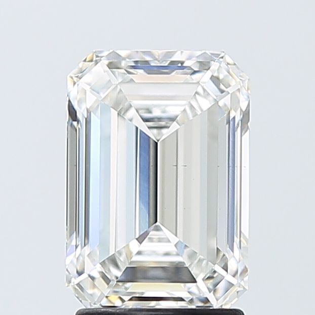Loose Diamond - EMERALD 2.51ct F VS1: Loose Diamond - EMERALD 2.51ct F VS1 Source: This is a real non-mined Diamond that has been grown in a lab Shape: EMERALD Carats: 2.51 Color: F Clarity: VS1 Certification: IGI Video: Video Link The