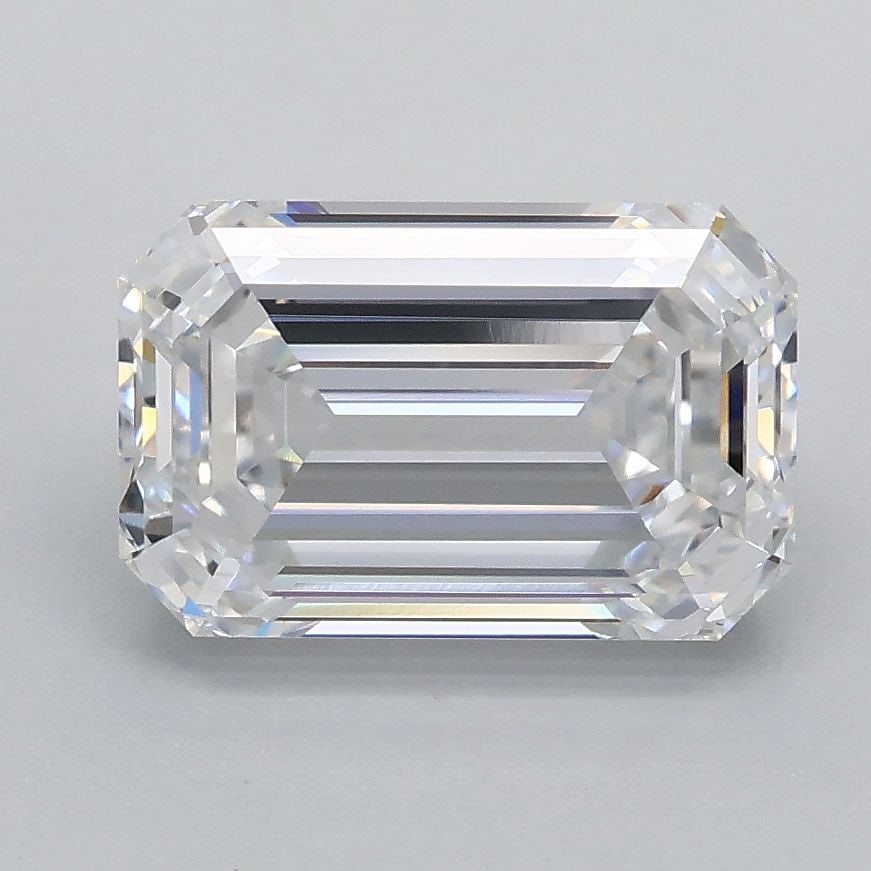 Loose Diamond - EMERALD 2.06ct D VVS2: Loose Diamond - EMERALD 2.06ct D VVS2 Source: This is a real non-mined Diamond that has been grown in a lab Shape: EMERALD Carats: 2.06 Color: D Clarity: VVS2 Certification: IGI Video: