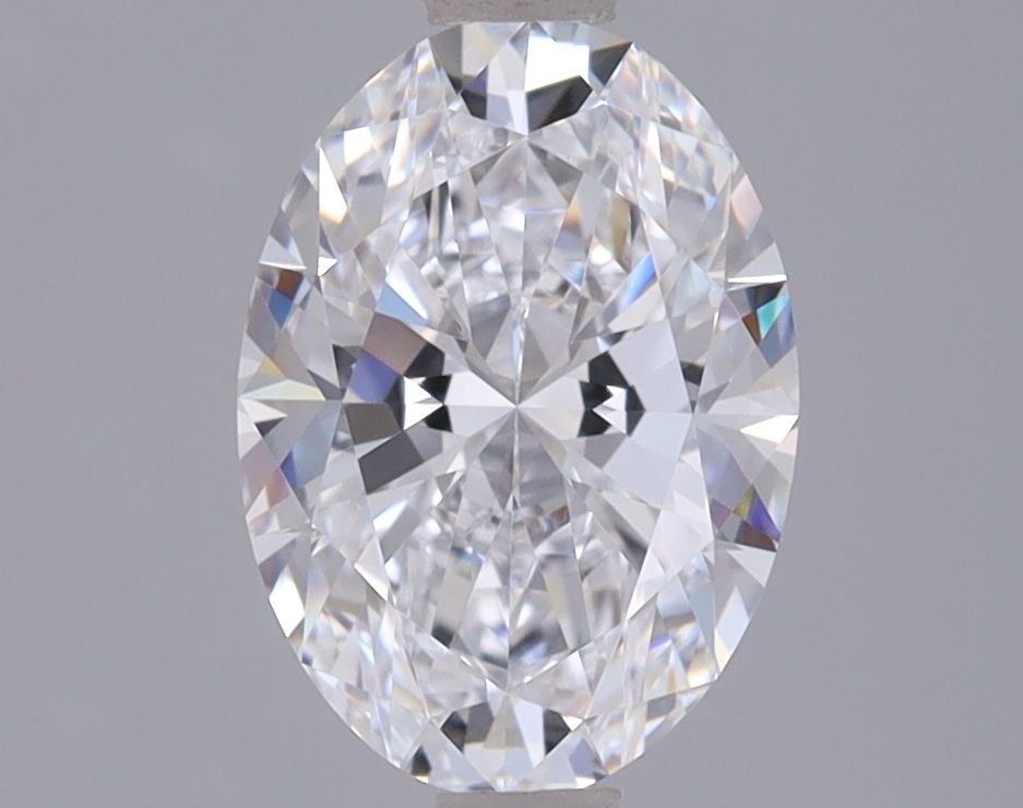 Loose Diamond - OVAL 2.0ct D VVS1: Loose Diamond - OVAL 2.0ct D VVS1 Source: This is a real non-mined Diamond that has been grown in a lab Shape: OVAL Carats: 2.0 Color: D Clarity: VVS1 Certification: IGI Video: