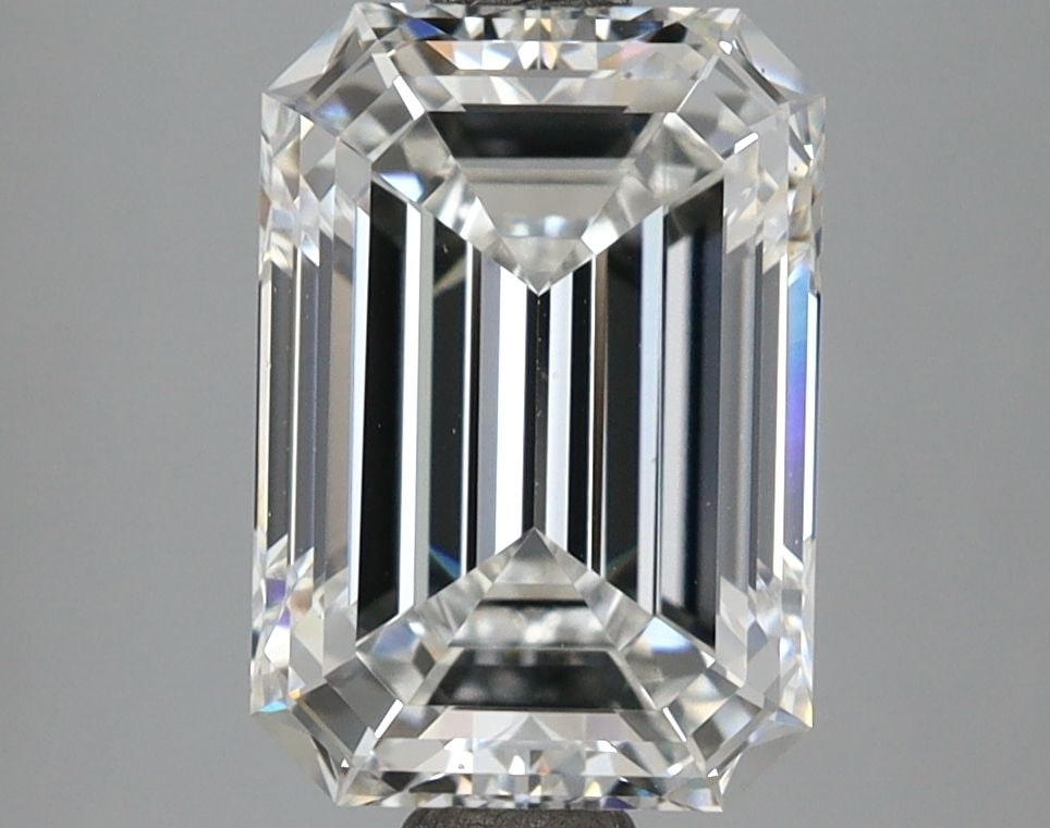 Loose Diamond - EMERALD 3.1ct F VVS2: Loose Diamond - EMERALD 3.1ct F VVS2 Source: This is a real non-mined Diamond that has been grown in a lab Shape: EMERALD Carats: 3.1 Color: F Clarity: VVS2 Certification: IGI Video: