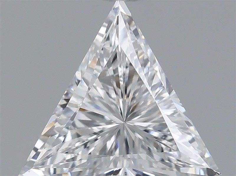 Loose Diamond - TRIANGULAR 0.7ct D VVS2: Loose Diamond - TRIANGULAR 0.7ct D VVS2 Source: This is a real non-mined Diamond that has been grown in a lab Shape: TRIANGULAR Carats: 0.7 Color: D Clarity: VVS2 Certification: IGI Video: