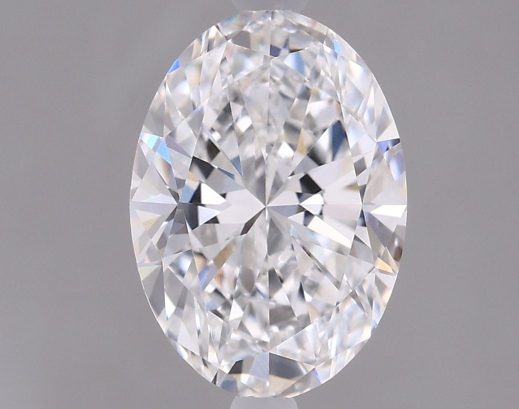 Loose Diamond - OVAL 1.5ct D VVS1: Loose Diamond - OVAL 1.5ct D VVS1 Source: This is a real non-mined Diamond that has been grown in a lab Shape: OVAL Carats: 1.5 Color: D Clarity: VVS1 Certification: IGI Video: Video Link The Diamond