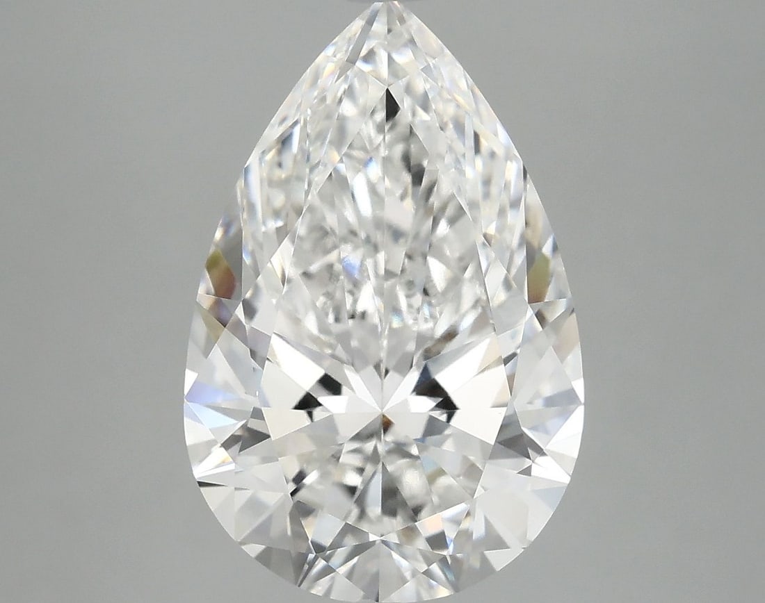 Loose Diamond - PEAR 4.97ct E VVS2: Loose Diamond - PEAR 4.97ct E VVS2 Source: This is a real non-mined Diamond that has been grown in a lab Shape: PEAR Carats: 4.97 Color: E Clarity: VVS2 Certification: IGI The Diamond Depot