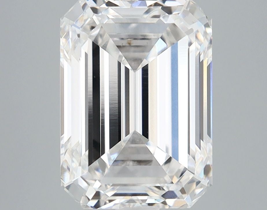 Loose Diamond - EMERALD 3.58ct F VS1: Loose Diamond - EMERALD 3.58ct F VS1 Source: This is a real non-mined Diamond that has been grown in a lab Shape: EMERALD Carats: 3.58 Color: F Clarity: VS1 Certification: GIA Video: