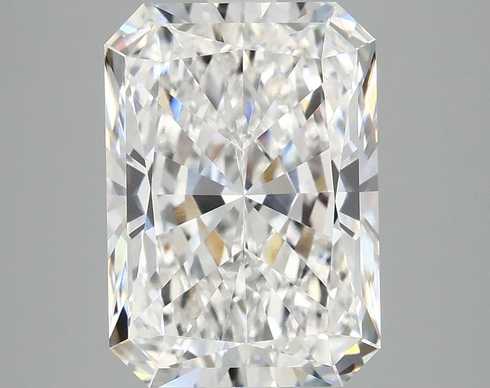 Loose Diamond - RADIANT 4.19ct D VVS2: Loose Diamond - RADIANT 4.19ct D VVS2 Source: This is a real non-mined Diamond that has been grown in a lab Shape: RADIANT Carats: 4.19 Color: D Clarity: VVS2 Certification: IGI Video: