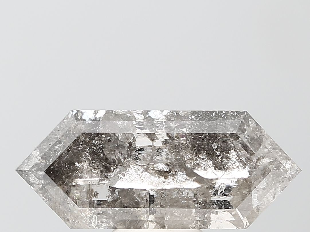 Loose Diamond - HEXAGONAL 5.32ct Salt and Pepper I2: Loose Diamond - HEXAGONAL 5.32ct Salt and Pepper I2 Source: This is a real non-mined Diamond that has been grown in a lab Shape: HEXAGONAL Carats: 5.32 Color: Salt and Pepper Certification: NONE Video