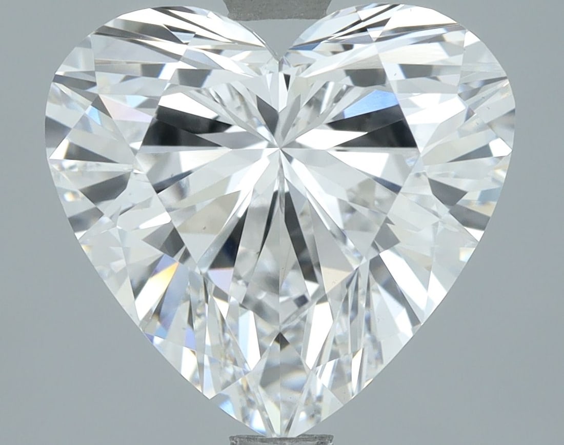 Loose Diamond - HEART 3.06ct D VS1: Loose Diamond - HEART 3.06ct D VS1 Source: This is a real non-mined Diamond that has been grown in a lab Shape: HEART Carats: 3.06 Color: D Clarity: VS1 Certification: IGI Video:
