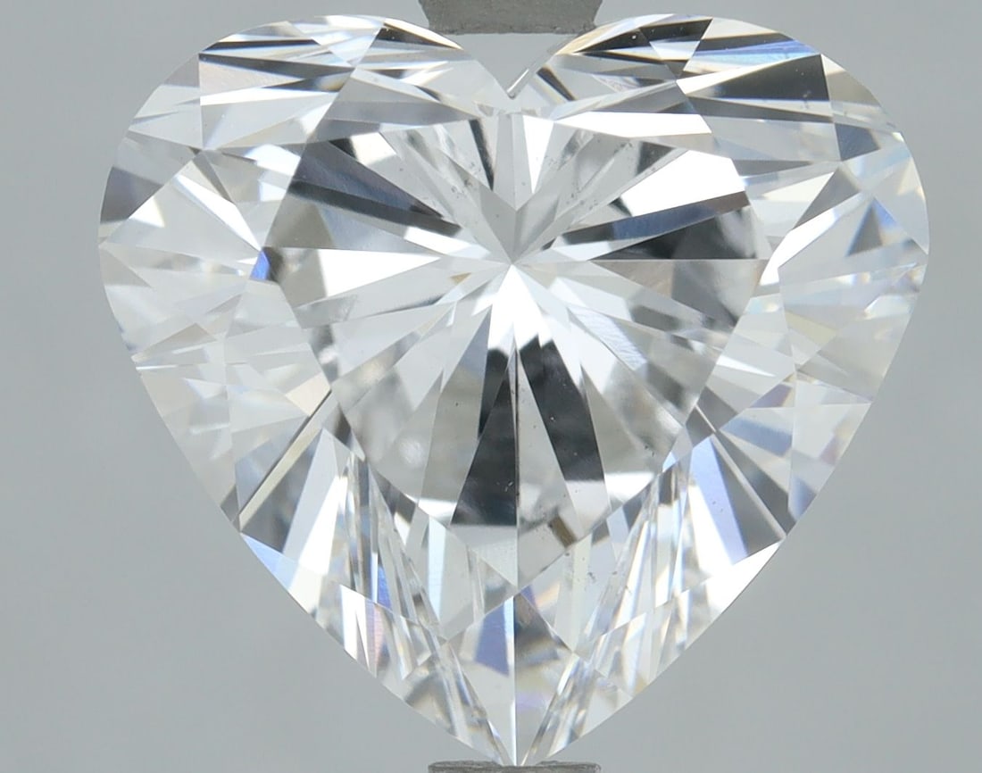 Loose Diamond - HEART 3.0ct D VS1: Loose Diamond - HEART 3.0ct D VS1 Source: This is a real non-mined Diamond that has been grown in a lab Shape: HEART Carats: 3.0 Color: D Clarity: VS1 Certification: IGI Video: