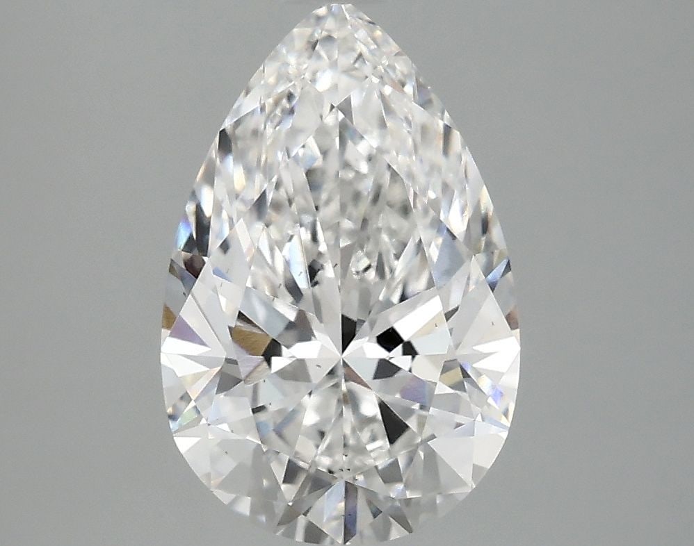 Loose Diamond - PEAR 2.52ct E VS2: Loose Diamond - PEAR 2.52ct E VS2 Source: This is a real non-mined Diamond that has been grown in a lab Shape: PEAR Carats: 2.52 Color: E Clarity: VS2 Certification: IGI The Diamond Depot Guarantee: A