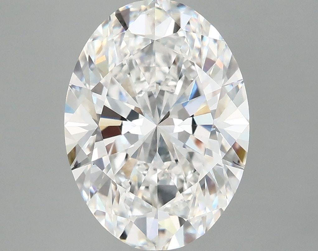 Loose Diamond - OVAL 3.92ct E VS1: Loose Diamond - OVAL 3.92ct E VS1 Source: This is a real non-mined Diamond that has been grown in a lab Shape: OVAL Carats: 3.92 Color: E Clarity: VS1 Certification: IGI Video: