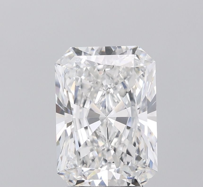 Loose Diamond - RADIANT 2.59ct D VVS2: Loose Diamond - RADIANT 2.59ct D VVS2 Source: This is a real non-mined Diamond that has been grown in a lab Shape: RADIANT Carats: 2.59 Color: D Clarity: VVS2 Certification: IGI The Diamond Depot
