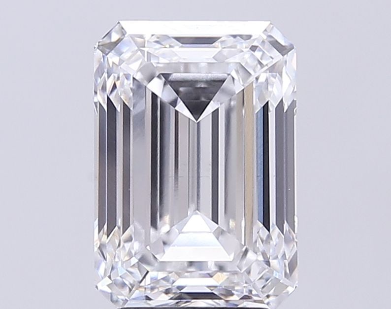 Loose Diamond - EMERALD 4.76ct D VS1: Loose Diamond - EMERALD 4.76ct D VS1 Source: This is a real non-mined Diamond that has been grown in a lab Shape: EMERALD Carats: 4.76 Color: D Clarity: VS1 Certification: IGI Video: Video Link The