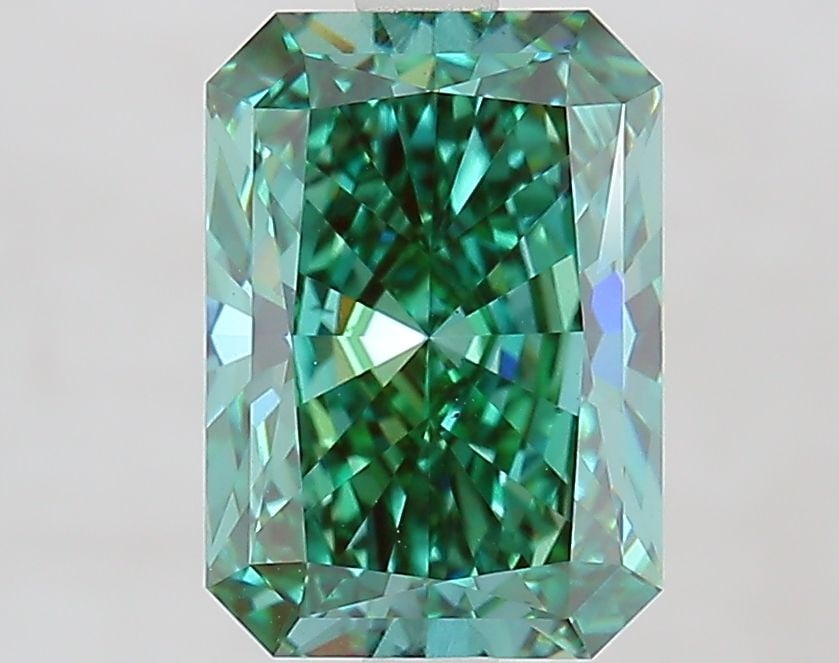 Loose Diamond - RADIANT 2.54ct Fancy Vivid Green VS1: Loose Diamond - RADIANT 2.54ct Fancy Vivid Green VS1 Source: This is a real non-mined Diamond that has been grown in a lab Shape: RADIANT Carats: 2.54 Color: Fancy Vivid Green Certification: IGI Video
