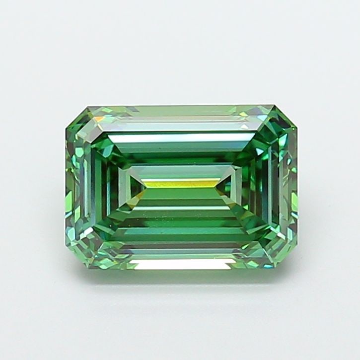 Loose Diamond - EMERALD 4.05ct Fancy Vivid Green VS1: Loose Diamond - EMERALD 4.05ct Fancy Vivid Green VS1 Source: This is a real non-mined Diamond that has been grown in a lab Shape: EMERALD Carats: 4.05 Color: Fancy Vivid Green Certification: IGI Video