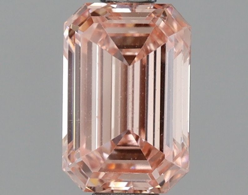 Loose Diamond - EMERALD 1.09ct Fancy Intense Pink VS2: Loose Diamond - EMERALD 1.09ct Fancy Intense Pink VS2 Source: This is a real non-mined Diamond that has been grown in a lab Shape: EMERALD Carats: 1.09 Color: Fancy Intense Pink Certification: IGI Vid