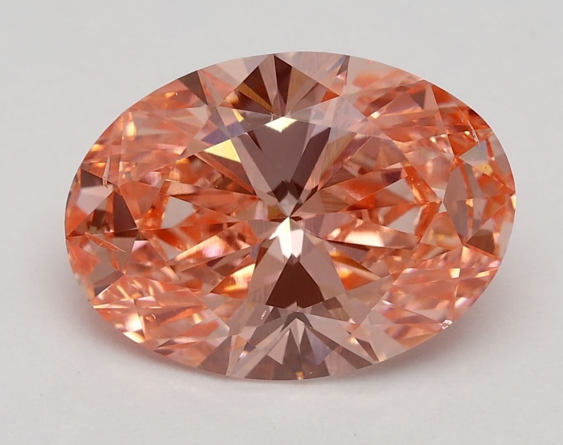 Loose Diamond - OVAL 3.1ct Fancy Vivid Pink SI1: Loose Diamond - OVAL 3.1ct Fancy Vivid Pink SI1 Source: This is a real non-mined Diamond that has been grown in a lab Shape: OVAL Carats: 3.1 Color: Fancy Vivid Pink Certification: IGI Video: