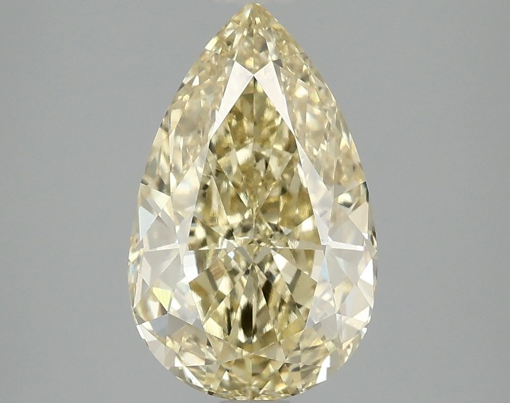 Loose Diamond - PEAR 3.09ct Fancy Intense Yellow VVS2: Loose Diamond - PEAR 3.09ct Fancy Intense Yellow VVS2 Source: This is a real non-mined Diamond that has been grown in a lab Shape: PEAR Carats: 3.09 Color: Fancy Intense Yellow Certification: IGI Vide