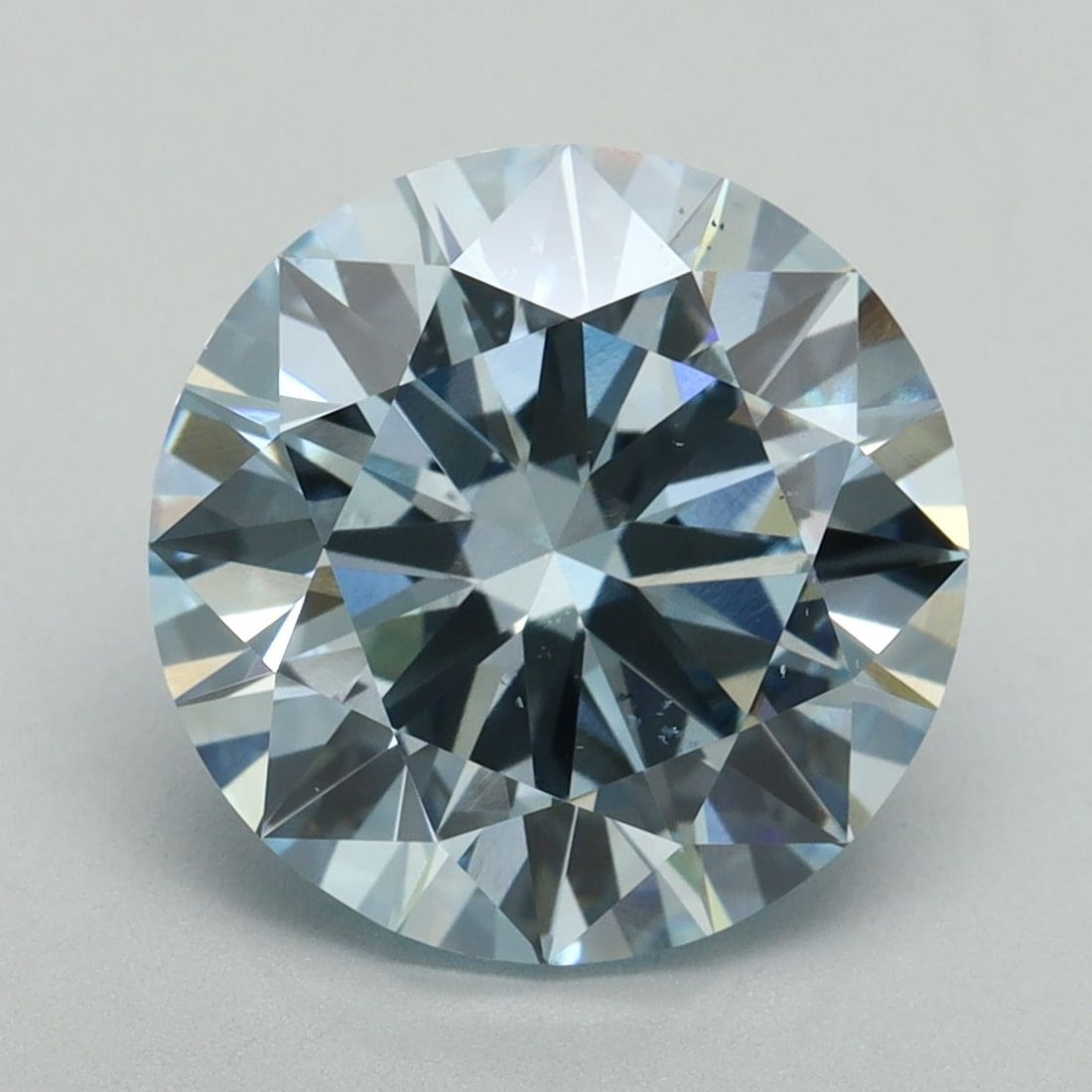 Loose Diamond - ROUND 5.02ct Fancy Intense Blue VS2: Loose Diamond - ROUND 5.02ct Fancy Intense Blue VS2 Source: This is a real non-mined Diamond that has been grown in a lab Shape: ROUND Carats: 5.02 Color: Fancy Intense Blue Certification: IGI Video: