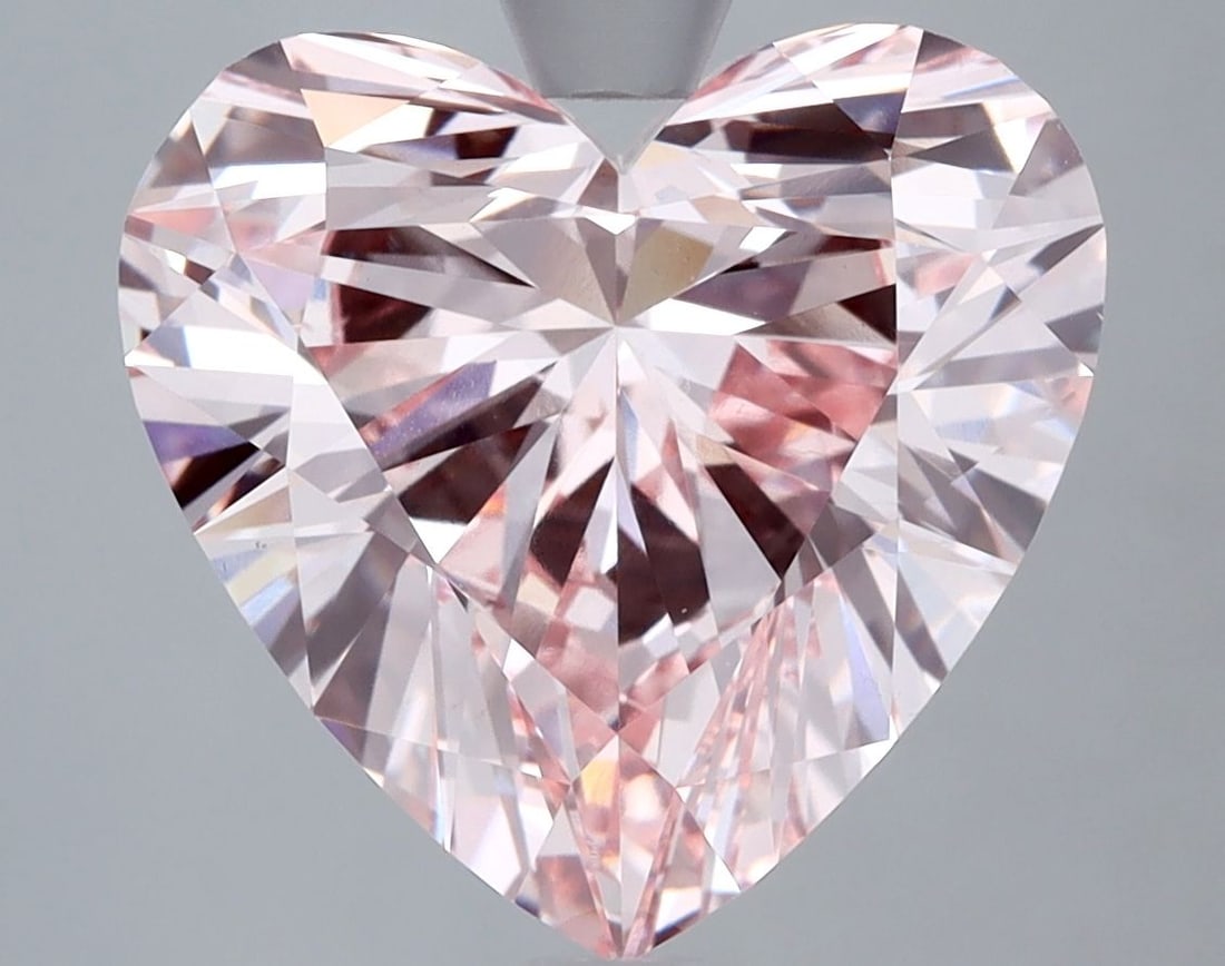 Loose Diamond - HEART 6.02ct Fancy Intense Pink VS1: Loose Diamond - HEART 6.02ct Fancy Intense Pink VS1 Source: This is a real non-mined Diamond that has been grown in a lab Shape: HEART Carats: 6.02 Color: Fancy Intense Pink Certification: IGI Video: