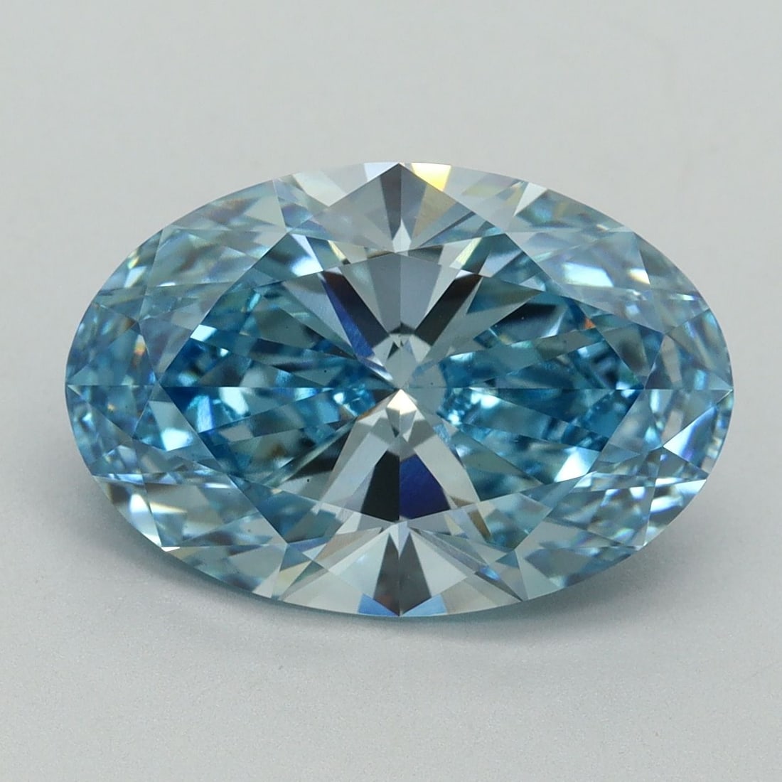 Loose Diamond - OVAL 5.02ct Fancy Vivid Blue VS1: Loose Diamond - OVAL 5.02ct Fancy Vivid Blue VS1 Source: This is a real non-mined Diamond that has been grown in a lab Shape: OVAL Carats: 5.02 Color: Fancy Vivid Blue Certification: IGI Video:
