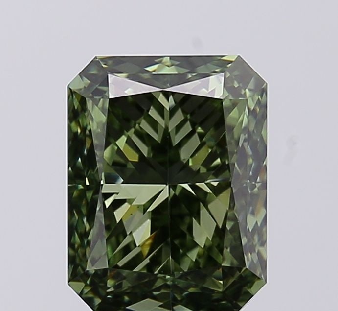 Loose Diamond - RADIANT 3.09ct Fancy Vivid Green VS1: Loose Diamond - RADIANT 3.09ct Fancy Vivid Green VS1 Source: This is a real non-mined Diamond that has been grown in a lab Shape: RADIANT Carats: 3.09 Color: Fancy Vivid Green Certification: IGI Video