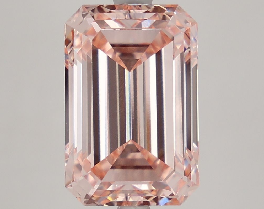 Loose Diamond - EMERALD 5.45ct Fancy Intense Pink VVS2: Loose Diamond - EMERALD 5.45ct Fancy Intense Pink VVS2 Source: This is a real non-mined Diamond that has been grown in a lab Shape: EMERALD Carats: 5.45 Color: Fancy Intense Pink Certification: IGI Vi