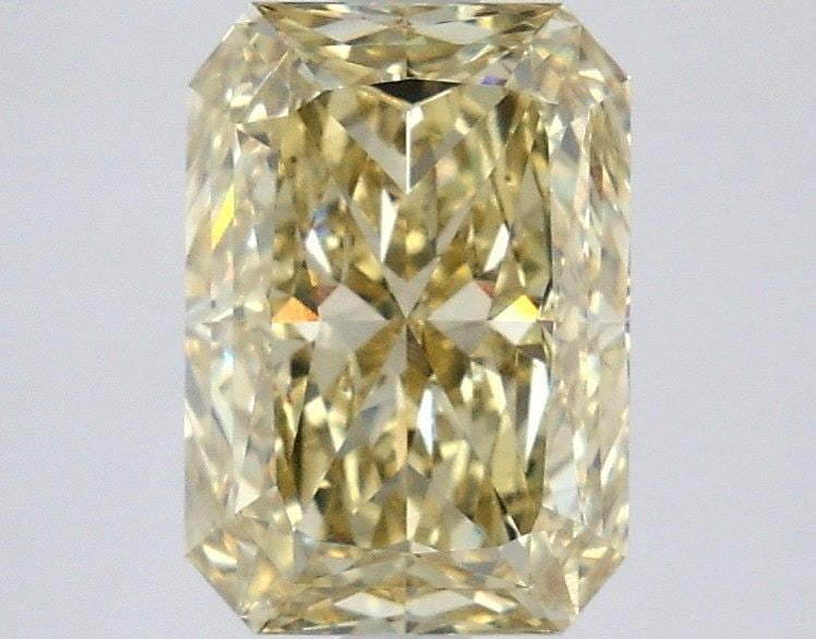 Loose Diamond - RADIANT 3.05ct Fancy Yellow VS2: Loose Diamond - RADIANT 3.05ct Fancy Yellow VS2 Source: This is a real non-mined Diamond that has been grown in a lab Shape: RADIANT Carats: 3.05 Color: Fancy Yellow Certification: IGI Video: