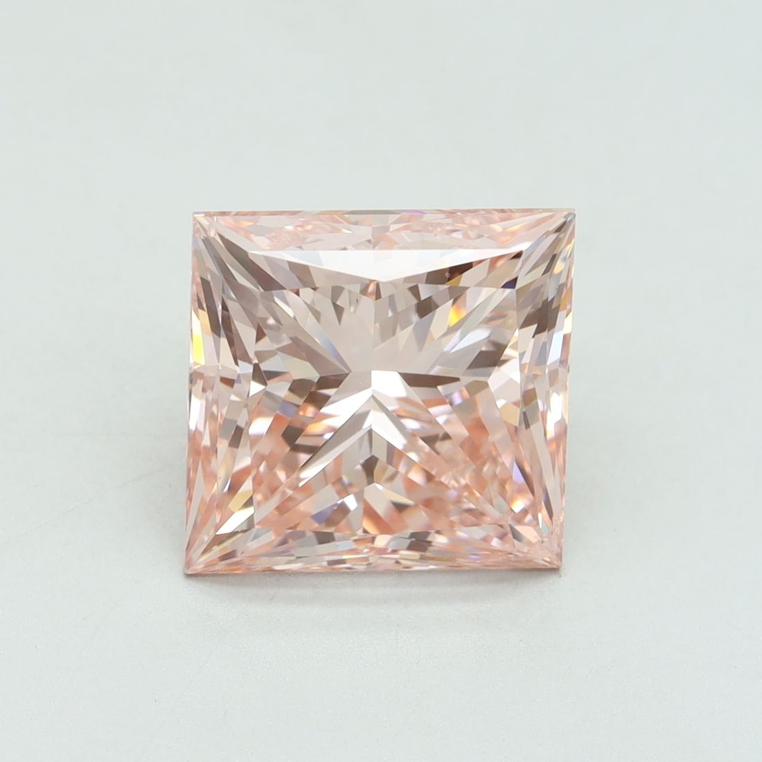 Loose Diamond - PRINCESS 5.1ct Fancy Vivid Pink SI1: Loose Diamond - PRINCESS 5.1ct Fancy Vivid Pink SI1 Source: This is a real non-mined Diamond that has been grown in a lab Shape: PRINCESS Carats: 5.1 Color: Fancy Vivid Pink Certification: IGI Video: