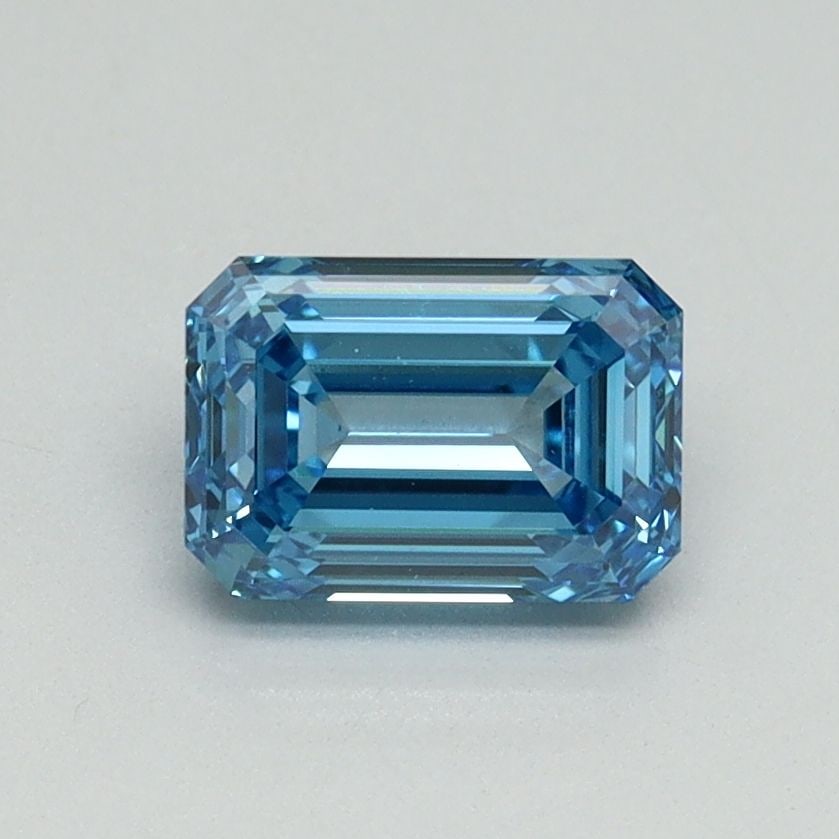 Loose Diamond - EMERALD 1.04ct Fancy Vivid Blue VS1: Loose Diamond - EMERALD 1.04ct Fancy Vivid Blue VS1 Source: This is a real non-mined Diamond that has been grown in a lab Shape: EMERALD Carats: 1.04 Color: Fancy Vivid Blue Certification: IGI Video: