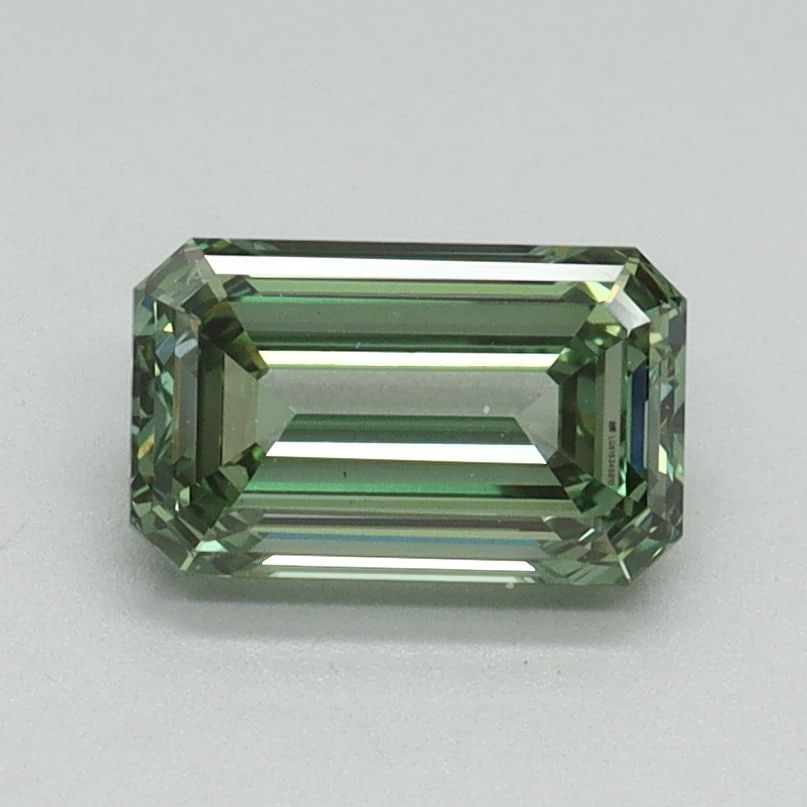 Loose Diamond - EMERALD 1.04ct Fancy Vivid Green VS1: Loose Diamond - EMERALD 1.04ct Fancy Vivid Green VS1 Source: This is a real non-mined Diamond that has been grown in a lab Shape: EMERALD Carats: 1.04 Color: Fancy Vivid Green Certification: IGI Video