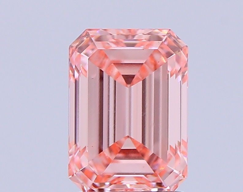 Loose Diamond - EMERALD 1.69ct Fancy Vivid Pink VS1: Loose Diamond - EMERALD 1.69ct Fancy Vivid Pink VS1 Source: This is a real non-mined Diamond that has been grown in a lab Shape: EMERALD Carats: 1.69 Color: Fancy Vivid Pink Certification: IGI Video: