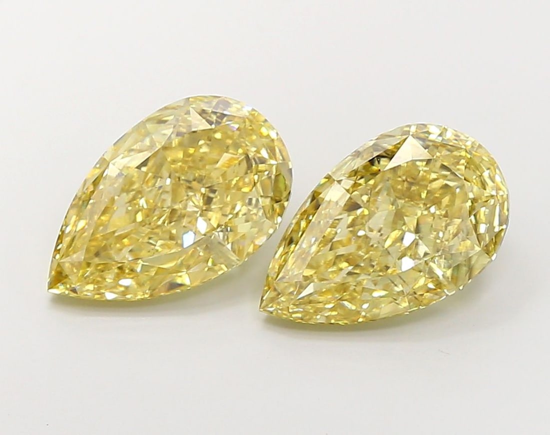 Loose Diamond - PEAR 5.01ct Fancy Intense Yellow SI1: Loose Diamond - PEAR 5.01ct Fancy Intense Yellow SI1 Source: This is a real non-mined Diamond that has been grown in a lab Shape: PEAR Carats: 5.01 Color: Fancy Intense Yellow Certification: IGI